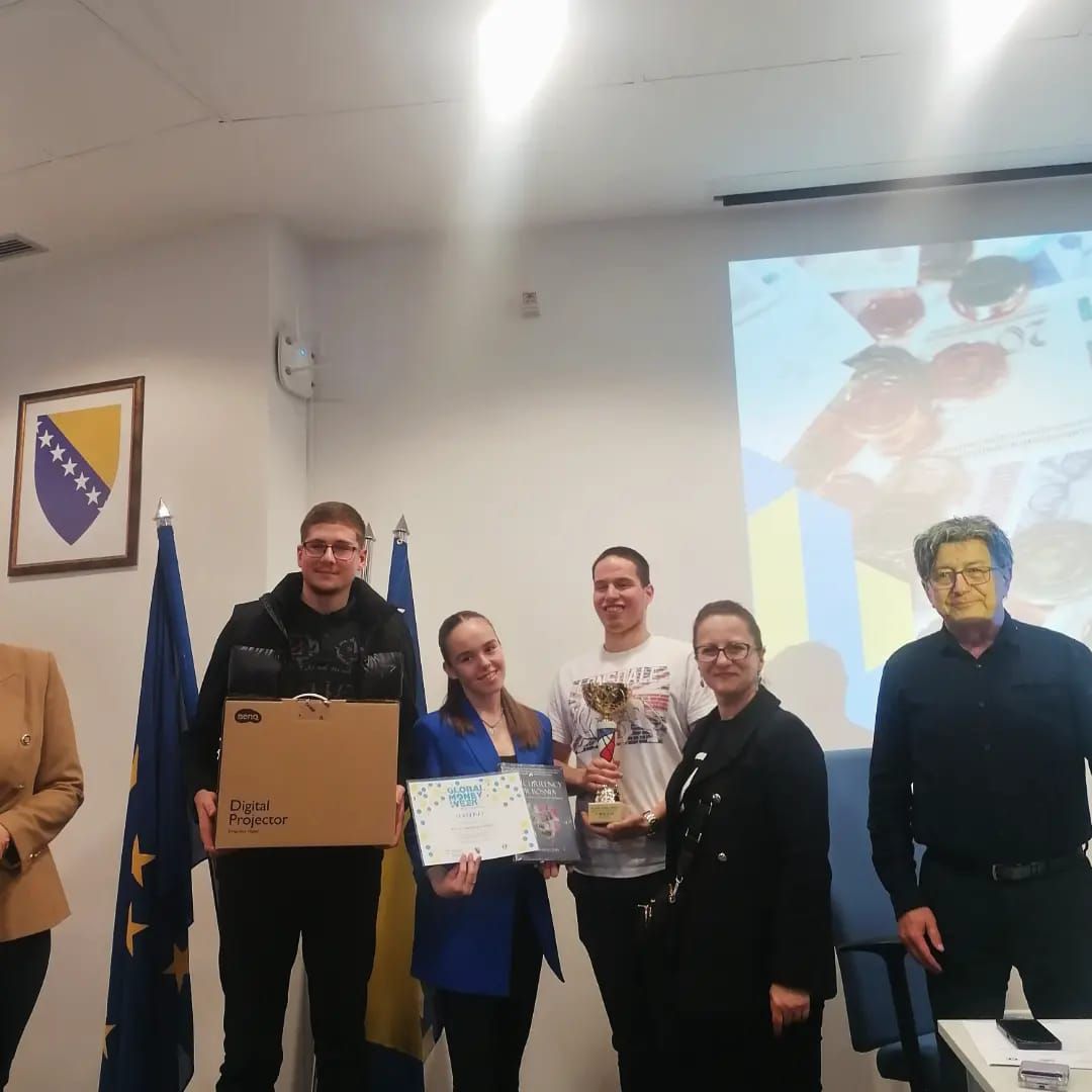 Osvojeno prvo mjesto na debatnom takmičenju povodom Svjetske sedmice novca u organizaciji Centralne banke BiH | Treća gimnazija Sarajevo
