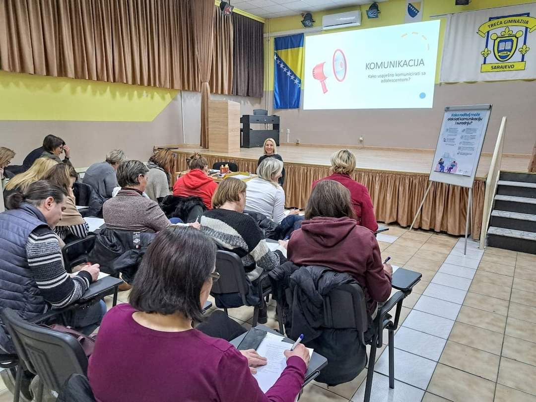 Škola roditeljstva u Trećoj gimnaziji se nastavlja | Treća gimnazija Sarajevo